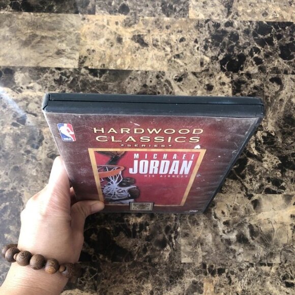 Michael Jordan - His Airness (NBA Hardwood Classics Series) - DVD 2 Discs - Picture 4 of 10